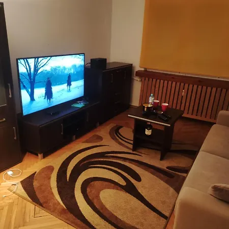 Apartmán Cale Mieszkanie 2 Pokojowe Na Wylacznosc Centrum Czestochowy, Bardzo Blisko Jasnej Gory, 2 Duze Lozka Čenstochová