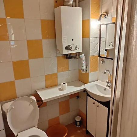 Apartmán Cale Mieszkanie 2 Pokojowe Na Wylacznosc Centrum Czestochowy, Bardzo Blisko Jasnej Gory, 2 Duze Lozka