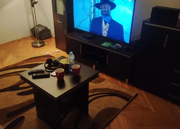 דירה Cale Mieszkanie 2 Pokojowe Na Wylacznosc Centrum Czestochowy, Bardzo Blisko Jasnej Gory, 2 Duze Lozka צ'סטוצ'ובה